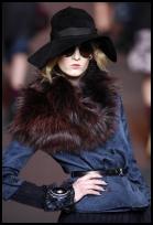  Christian Dior - Teal Fashion.