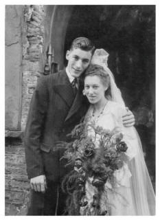 1947 Wedding of John and Violet Reed