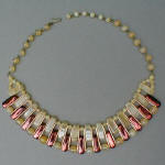 Fashion-era picture of costume jewellery copper necklace from Glitterbug