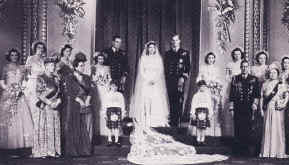 Picture of wedding group with Princess Elizabeth II and Prince Philip in 1947.