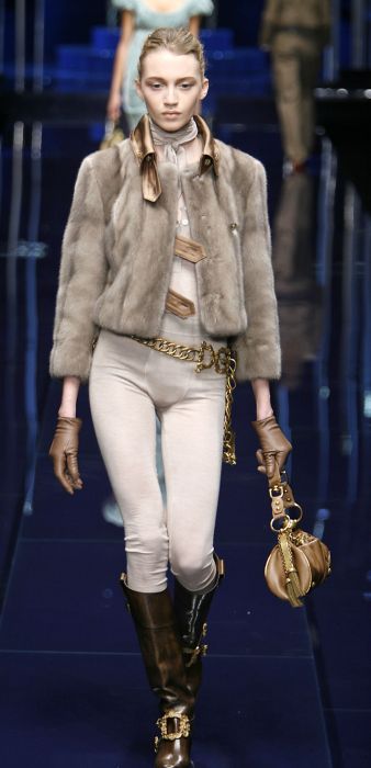 2007 Fashion Trends - Dolce Gabbana Press Report Autumn 2006 Winter 2007