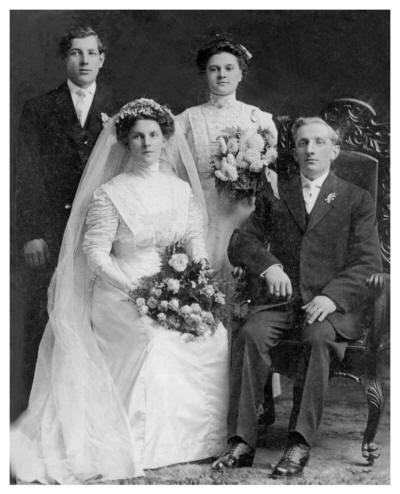 1910 Wedding Dress. Detroit, Michigan.