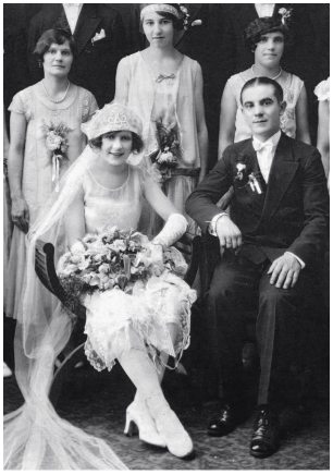1927 sweders wedding group photo