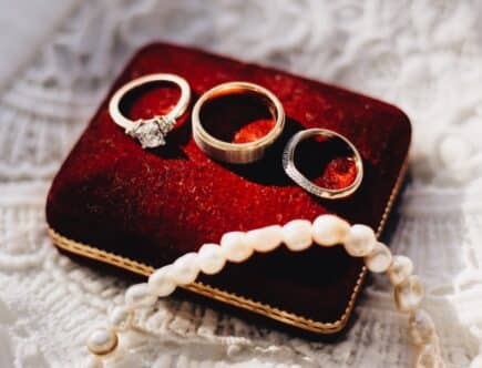 vintage jewelry history