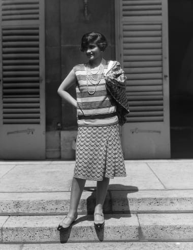 Coco Chanel easy jersey style 1920s fashion history