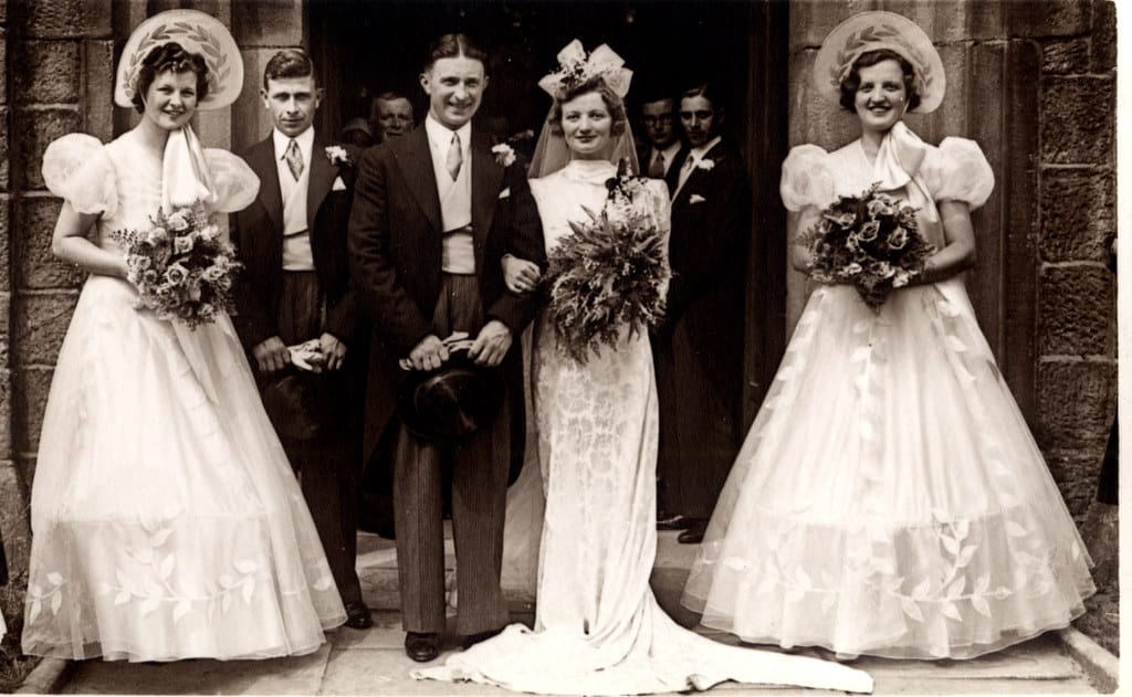 1930s Wedding Dresses and Other 1930s Wedding Photos