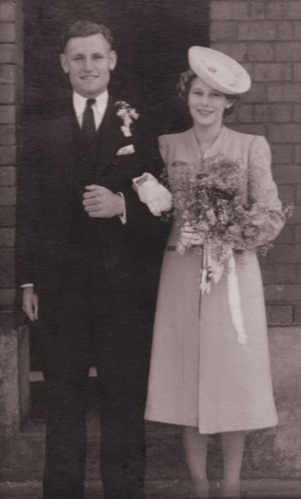 Silver Moon | Vintage 1940s Silk Print Wedding Dress