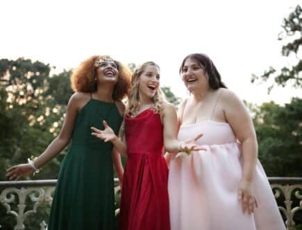 what to wear for prom