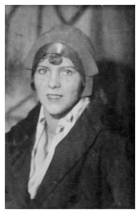 flapper hats real 1920s flapper image