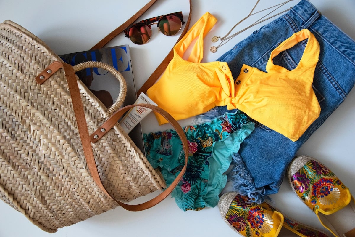 Tips to Look Stylish and Comfortable in Summer | Fashion-Era