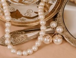 pearl fashion history